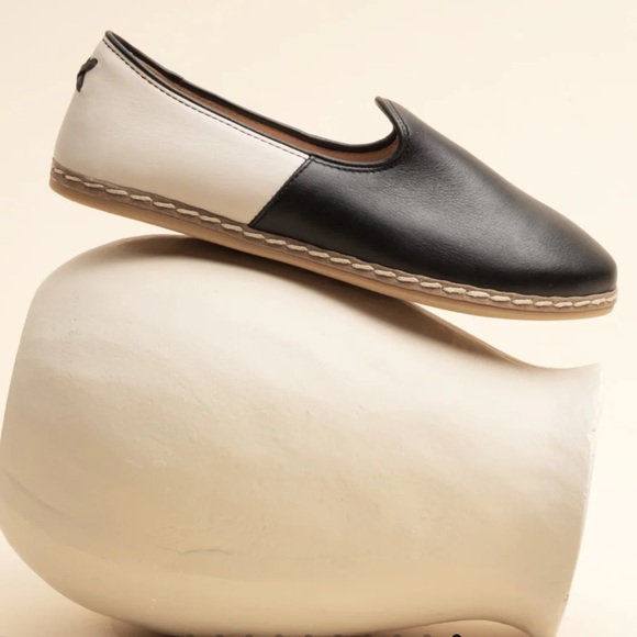 Charix Turkish Leather Loafers Size 39/9 - Picture 2 of 15